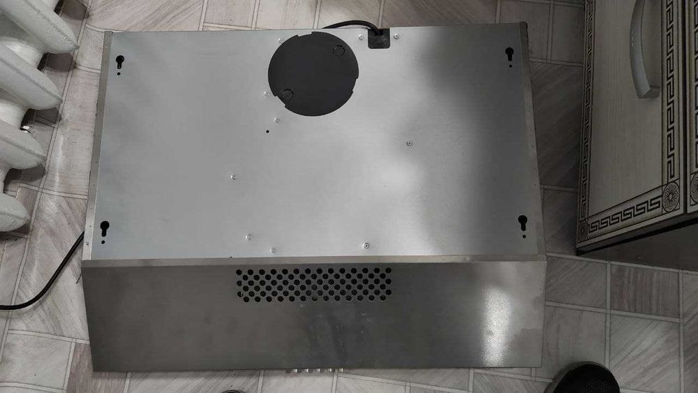 Вытяжка встраиваемая под шкаф gorenje whu 529 ex/m