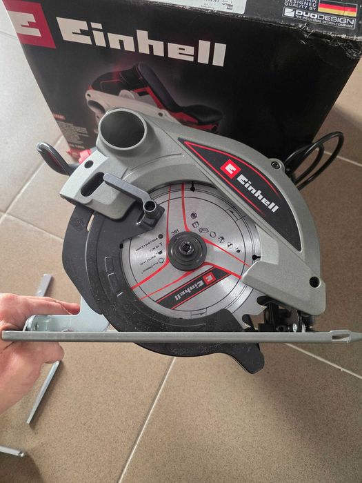 Fierastrau circular de mana Einhell TC-CS 1250, 1250 W, 5500 RPM, 55 mm adancime maxima taiere, 165 mm diametru disc
