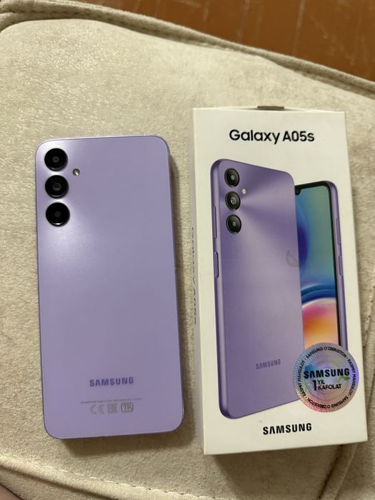 Samsung a05s в хорошем состояние отлично работает