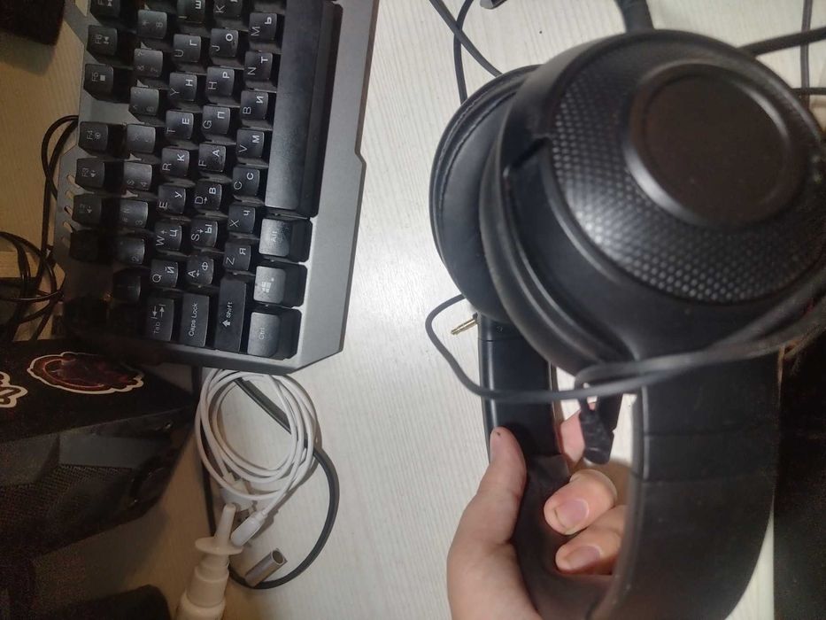 Наушники игровые razer krakenxlite