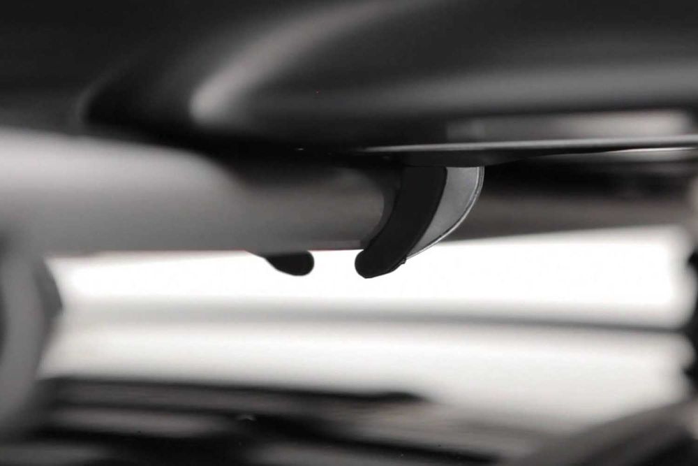 Багажник тип автобокс HAPRO Traxer 6.6 Anthracite - черен мат