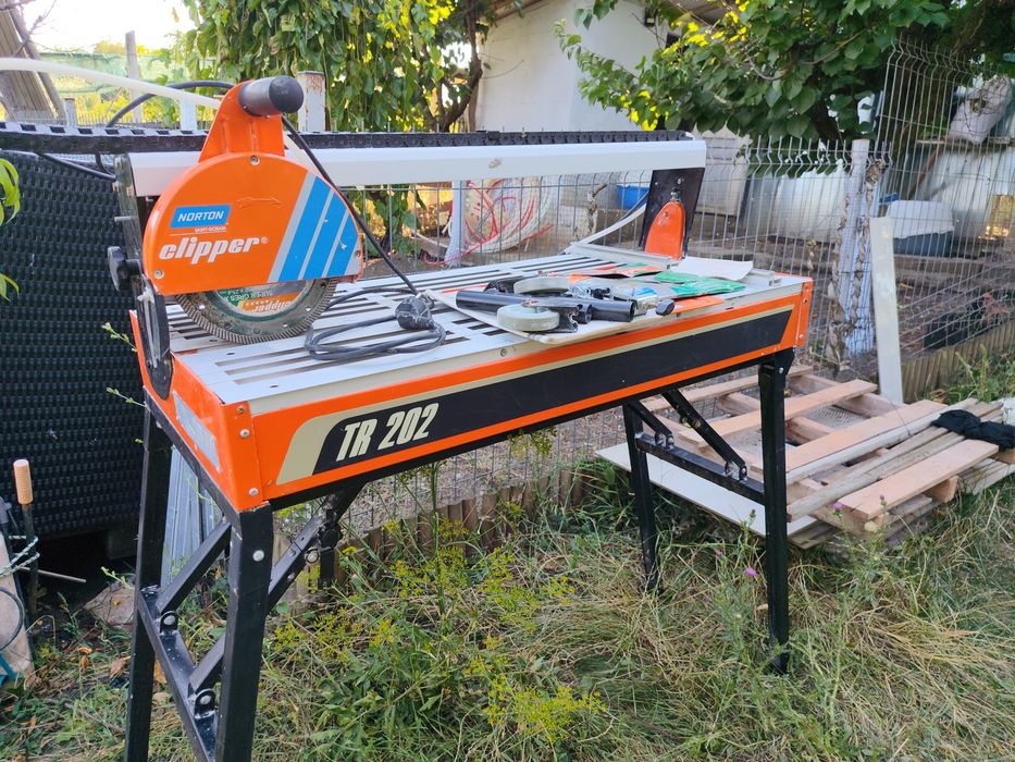 Mașina de tăiat gresie TR202, 900 W,