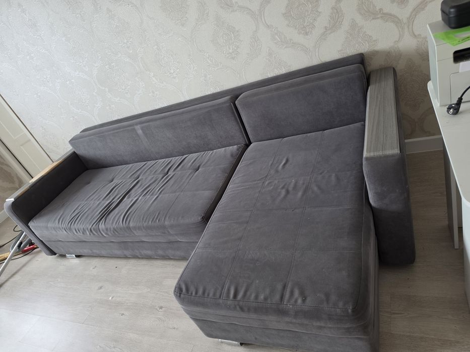 Продам диван 3,5 метра