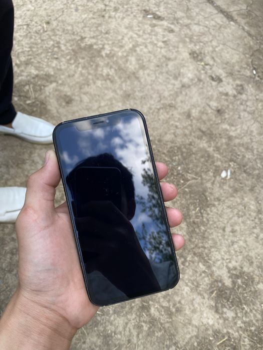 Iphone xr holati zor