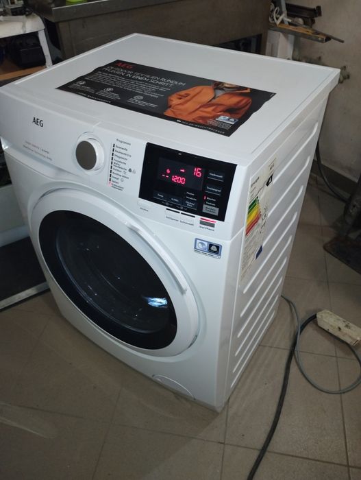 Комбинирана пералня с Сушилня AEG Serie7000