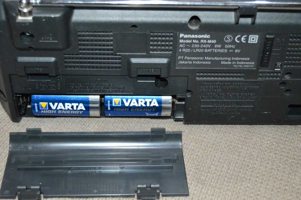 Panasonic RX-M40 Radiocasetofon portabil stare perfectă, Baterii cadou