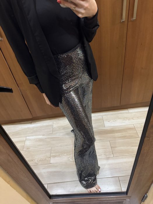 Дамски панталон с пайети