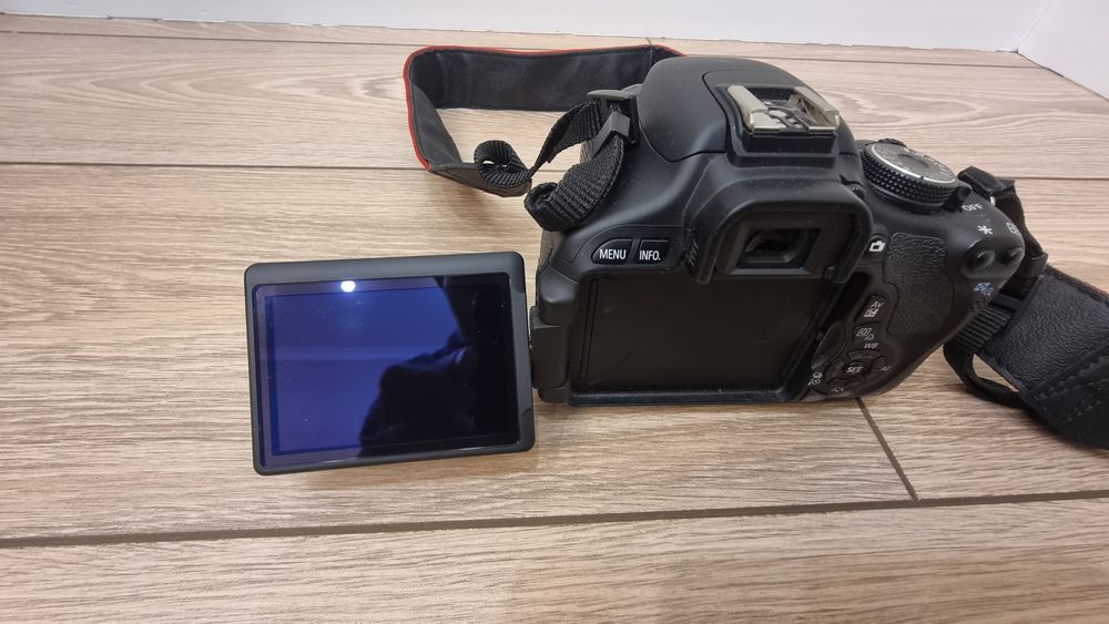 Фотоаппарат цифровой Canon EOS 600D