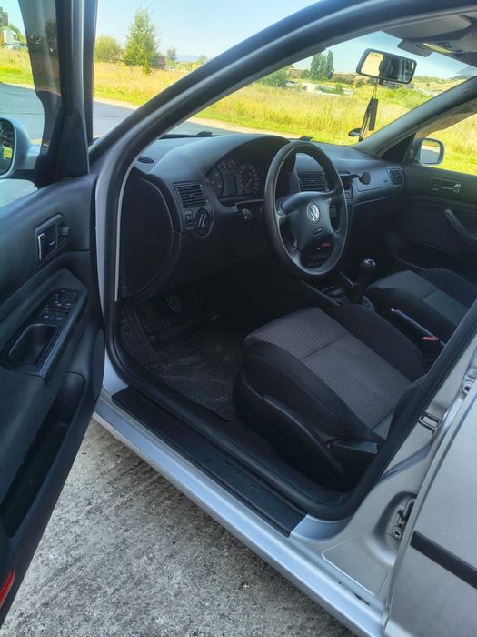 VOLKSWAGEN Golf 0 — imagine 4