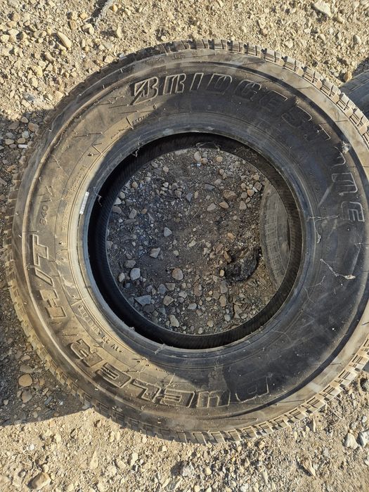 Продам грузовую резину