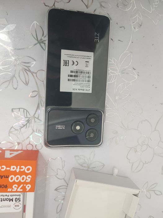 продается новый телефон zte blade a36