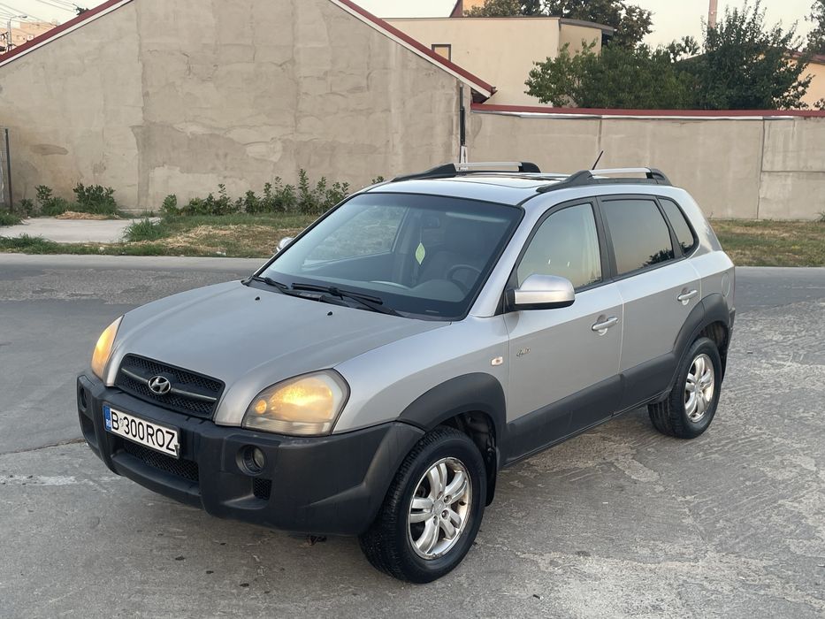 Hyundai Tucson 2.0 Diesel 4X4 trapa istoric finantare