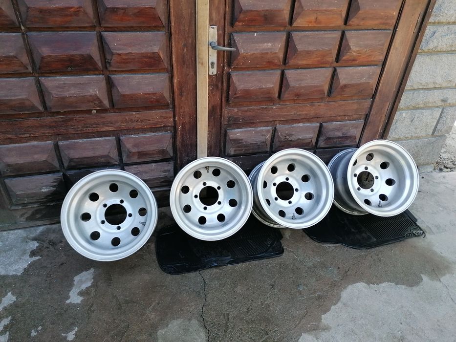 Минусови алуминиеви джанти 15 цола от Дайхацу фероза 4броя 5х139.7