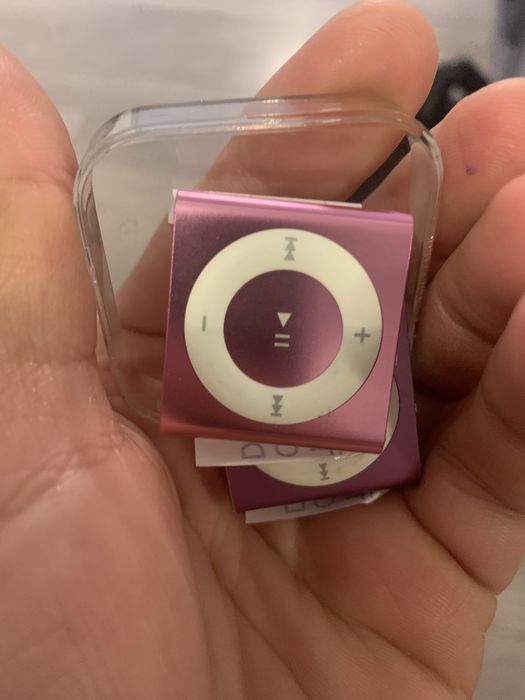 Cablu date ipod shuffle gen 4
