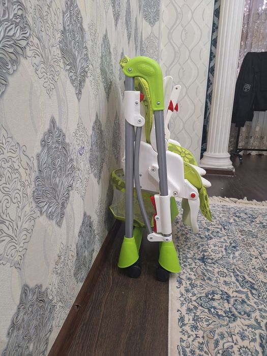 Стул для кормление