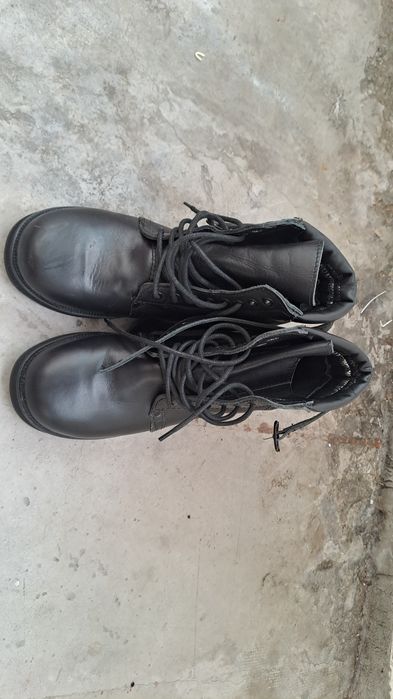 Продам берцы новые