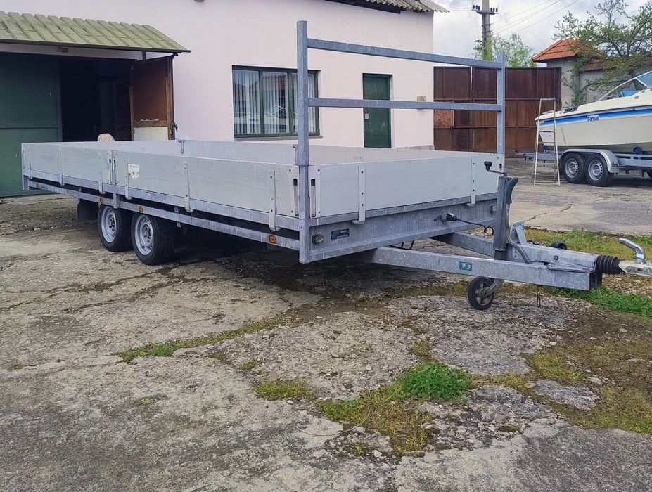 Remorca Hulco Medax 2