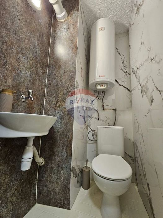 Дава се под наем Двустаен апартамент в Варна, Кайсиева градина - 60 кв.м за 433.5 € - Снимка #3