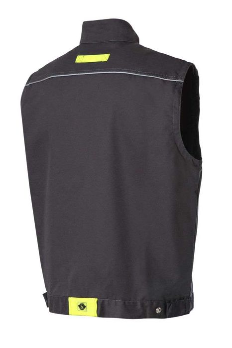 Спецодежда - изготовление на заказ с нанесением логотипа. наличие есть