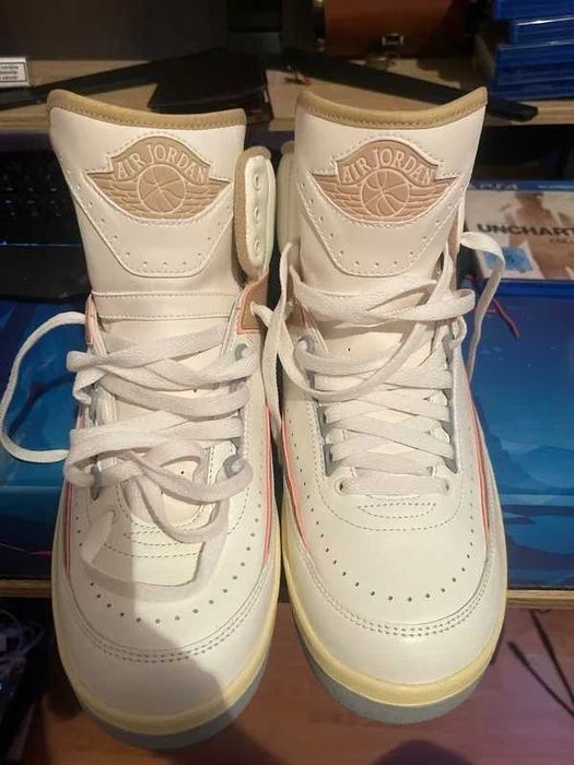 Air Jordan 2 Retro DX4400