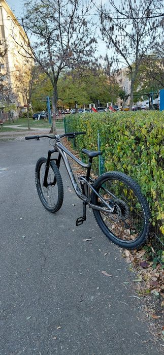 Bicicleta Giant reign 2022 enduro