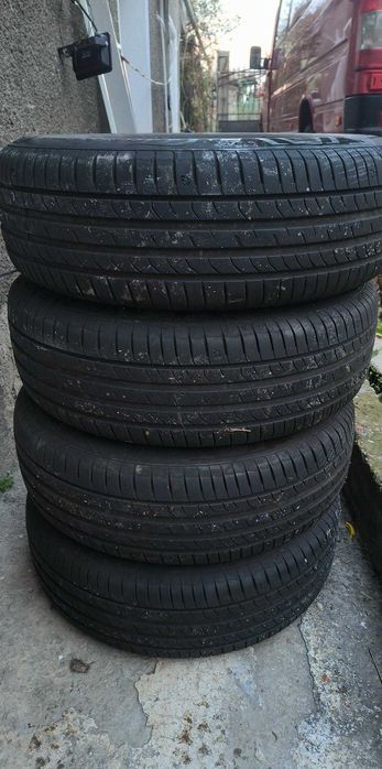 Продавам Джанти +Гуми за Мерцедес 195/65
