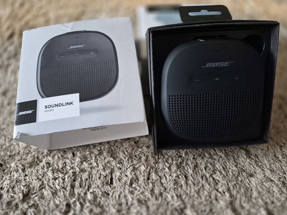 Vând 2 boxe mici bose