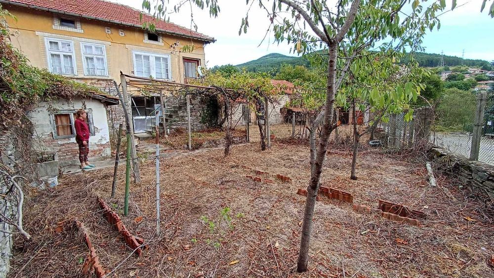 Продава се Къща в с. Змейово, Област Стара Загора - 100 кв.м за 550 €/кв.м - Снимка #1