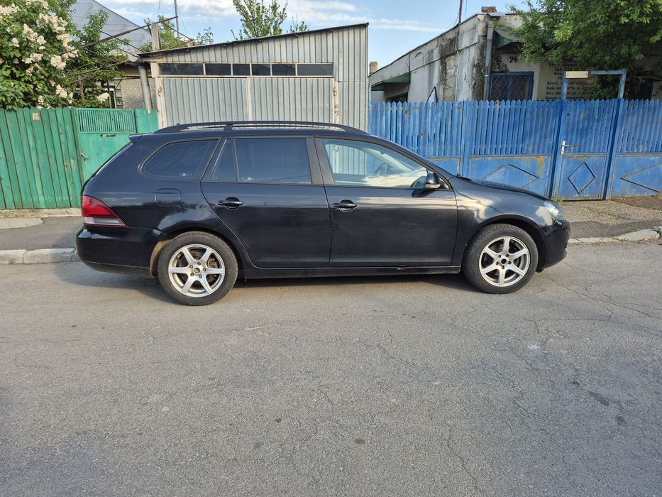 VOLKSWAGEN Golf 2012 — imagine 3