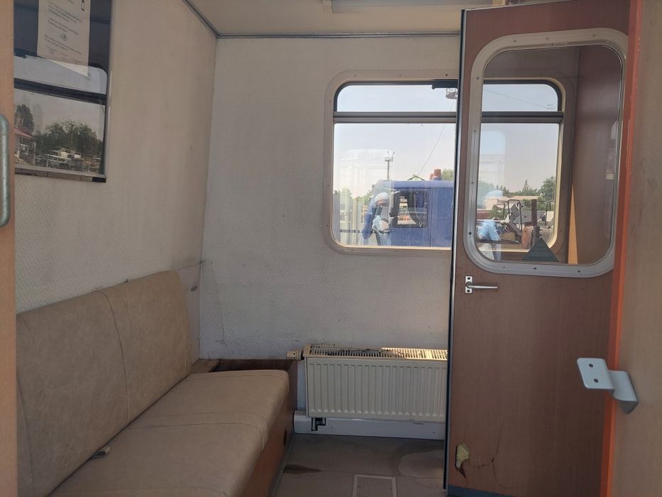 Автодом ( кучма уй)  сотилади