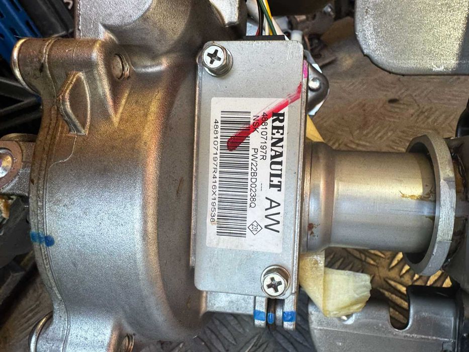 кормилен прът за Renault Kadjar 2016г. 1.5