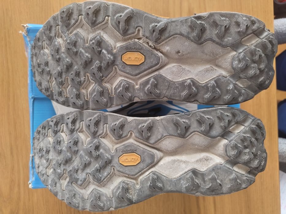 Hoka SpeedGOAT 5 Gore Tex