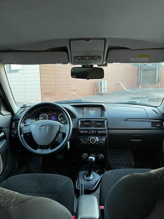 Приора 2 2015 г. Люкс +