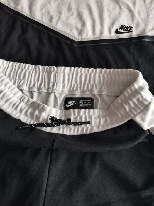 Летни екипчета Nike и Champion