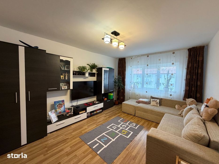 Apartament 2 camere | decomandat | zona Noua