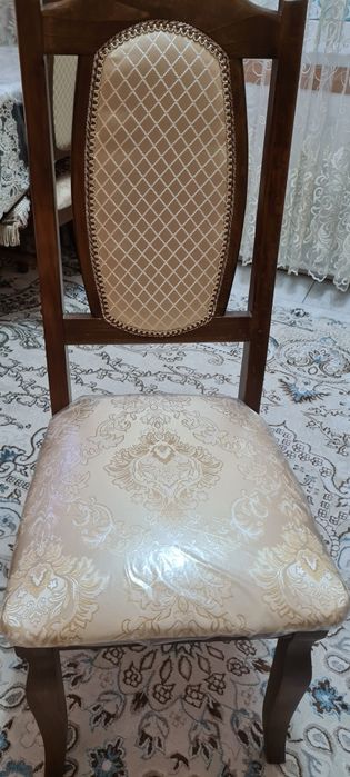 Стулья для гостинной, новые