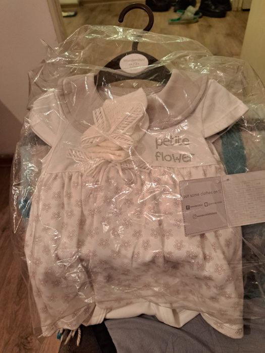 Продам детские одежды