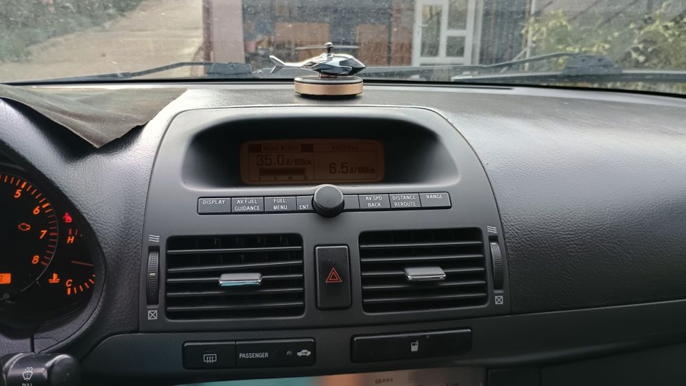 Toyota Avensis T25 2003