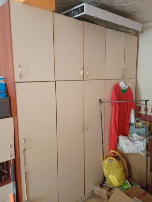 Шкафы продам  мебель
