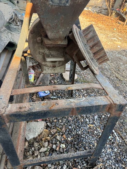 Зерно дробилка сатылады