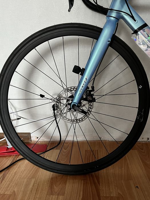 Колеса шоссейного 700х25