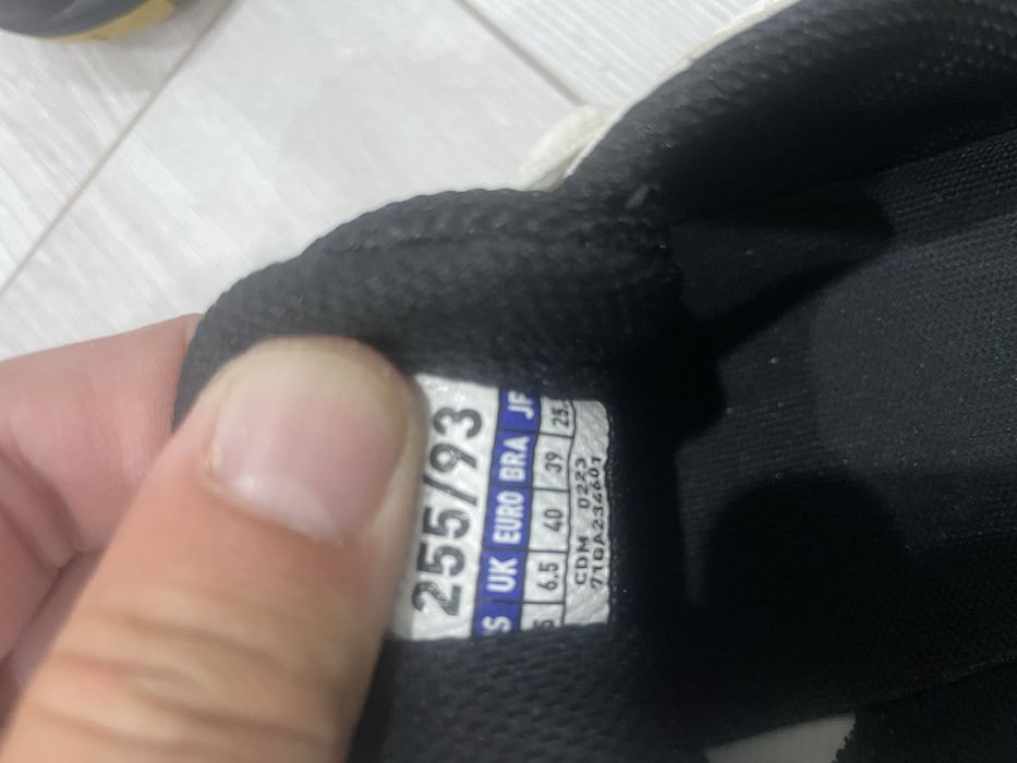 Красовки Mizuno б/у