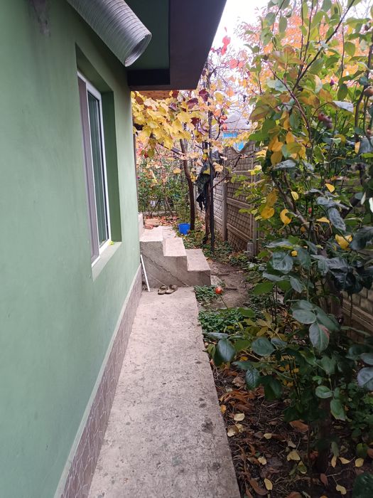 Casa 185 m2(BECI 33 MP / GARAJ) / Spatiu com. ,sat Hilita / Costuleni