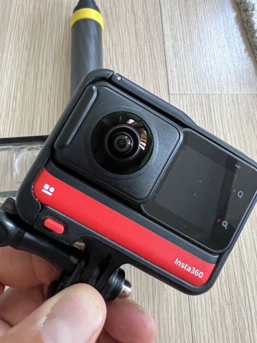 insta 360 one rs twin