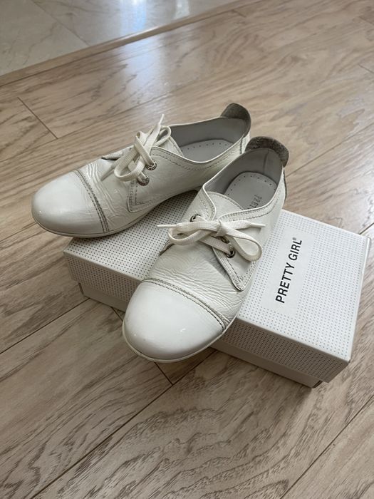 Продам кожаные туфли Турция, р. 34-35