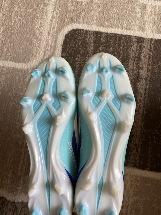 футболные бутсы