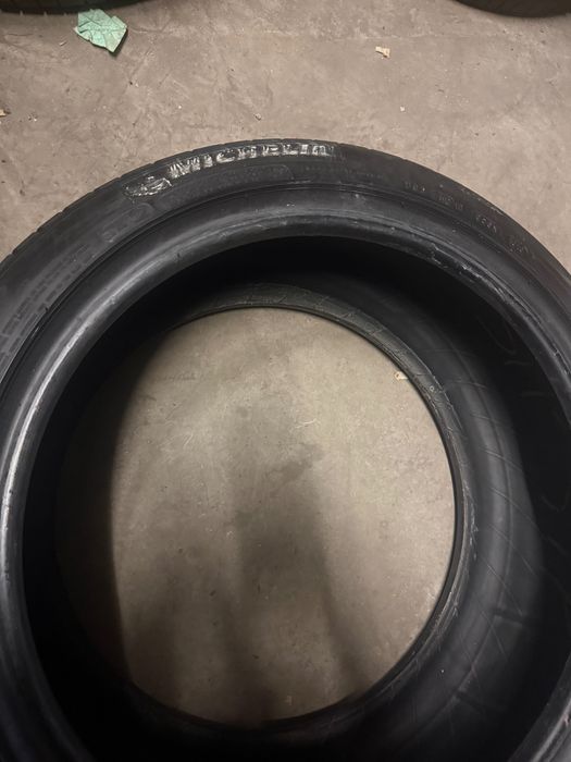 Гумите 275/35/19