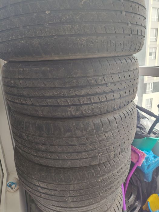 Летние шины 2 шт состояние хорошее