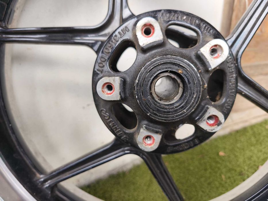 Предна капла за Kawasaki zx10r 04-05г.