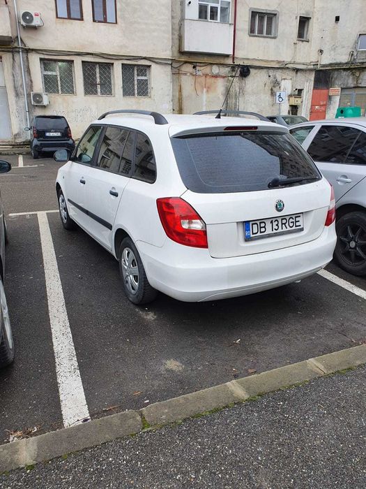 Skoda  2011 Benzina+GPL,  vânzare sau schimb cu volan dreapta dreapta